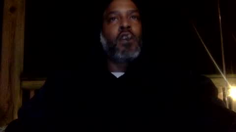 Snapshot of zionlion22 chatting on 12/24/24, 02:21 zionlion22 online show from 12/24/24, 02:21