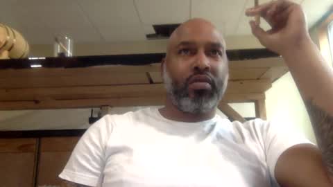 Snapshot of zionlion22 chatting on 12/26/24, 02:48 zionlion22 online show from 12/26/24, 02:48