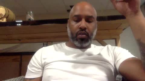 Snapshot of zionlion22 chatting on 12/26/24, 10:09 zionlion22 online show from 12/26/24, 10:09