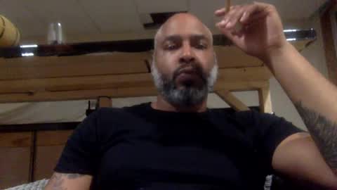 Snapshot of zionlion22 chatting on 12/28/24, 02:43 zionlion22 online show from 12/28/24, 02:43