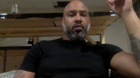 Snapshot of zionlion22 chatting on 01/05/25, 03:00 zionlion22 online show from 01/05/25, 03:00