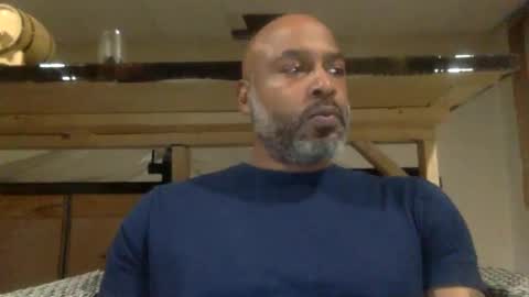 Snapshot of zionlion22 chatting on 01/08/25, 01:21 zionlion22 online show from 01/08/25, 01:21