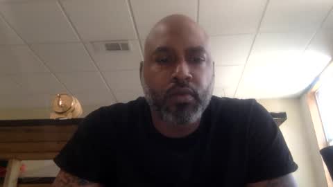 Snapshot of zionlion22 chatting on 01/12/25, 03:25 zionlion22 online show from 01/12/25, 03:25