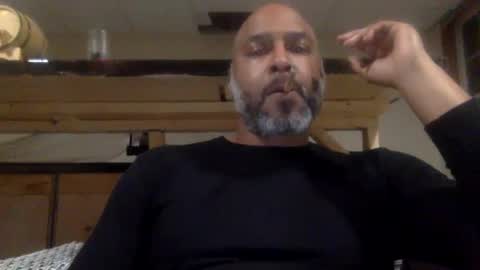 Snapshot of zionlion22 chatting on 01/15/25, 01:12 zionlion22 online show from 01/15/25, 01:12