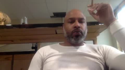 Snapshot of zionlion22 chatting on 01/18/25, 03:16 zionlion22 online show from 01/18/25, 03:16