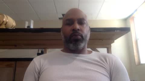 Snapshot of zionlion22 chatting on 01/22/25, 02:56 zionlion22 online show from 01/22/25, 02:56