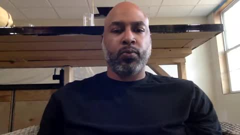 Snapshot of zionlion22 chatting on 02/21/25, 08:27 zionlion22 online show from 02/21/25, 08:27