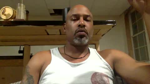 Snapshot of zionlion22 chatting on 09/09/25, 03:50 zionlion22 online show from 09/09/25, 03:50