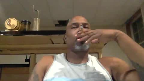 Snapshot of zionlion22 chatting on 09/17/25, 02:35 zionlion22 online show from 09/17/25, 02:35