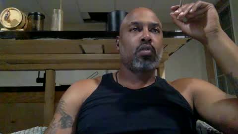 Snapshot of zionlion22 chatting on 09/18/25, 02:02 zionlion22 online show from 09/18/25, 02:02