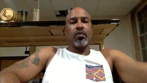 Snapshot of zionlion22 chatting on 09/30/25, 02:16 zionlion22 online show from 09/30/25, 02:16