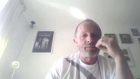 Snapshot of zippi55 chatting on 04/26/26, 09:40 Zippi online show from 04/26/26, 09:40
