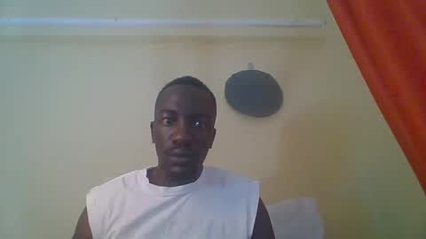 Snapshot of zlatann2012 chatting on 11/23/25, 03:50 Zlatann2012 online show from 11/23/25, 03:50