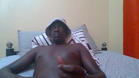 Snapshot of zlatann2012 chatting on 12/03/25, 09:57 Zlatann2012 online show from 12/03/25, 09:57