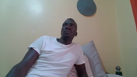 Snapshot of zlatann2012 chatting on 01/16/26, 12:09 Zlatann2012 online show from 01/16/26, 12:09