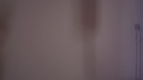 Snapshot of zlicious chatting on 12/23/24, 10:44 Zara  Join next live  at 5PM EST  online show from 12/23/24, 10:44