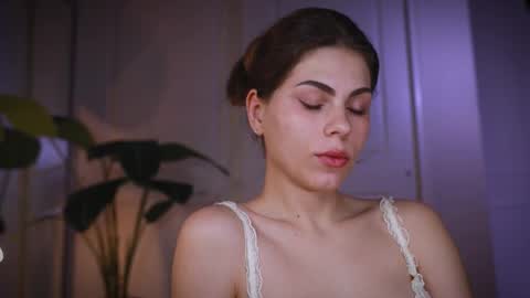 Zara  Join next live  at 5PM EST  online show from 01/09/26, 11:17