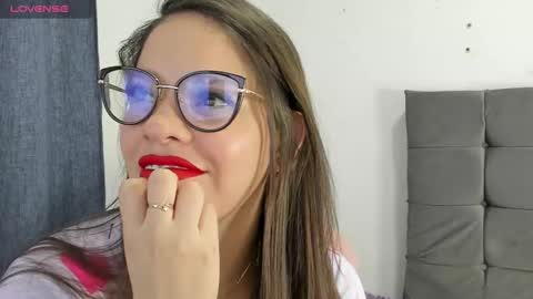 ZOE online show from 01/28/25, 02:11