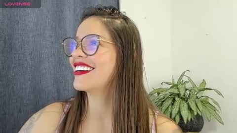 ZOE online show from 02/12/25, 03:40