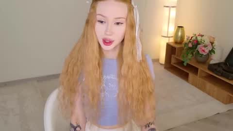 Im Zoe online show from 02/05/26, 02:33