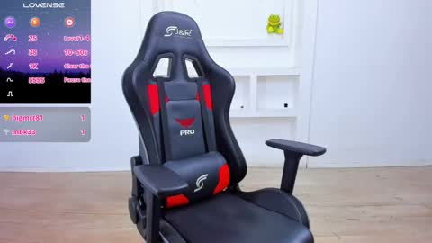 Zoe online show from 02/20/25, 12:30