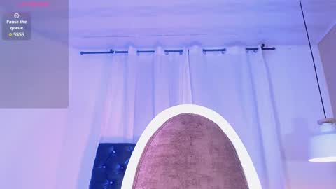 Snapshot of zoe_babygiirl chatting on 12/17/24, 04:00 Salome online show from 12/17/24, 04:00