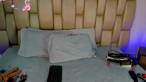 Your new obsession online show from 04/21/26, 12:44