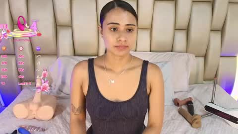 Your new obsession online show from 06/01/26, 11:45