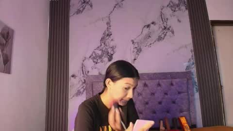 Snapshot of zoe_blake1 chatting on 05/19/26, 03:24 Zoe Blake online show from 05/19/26, 03:24