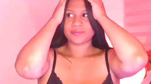 Hola soy Zoe 3 online show from 10/16/25, 04:35