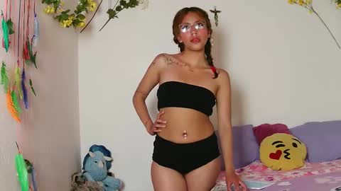 Snapshot of zoe_ch_ chatting on 10/10/25, 09:19 zoe_ch_ online show from 10/10/25, 09:19