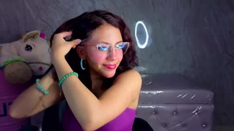 Snapshot of zoe_ch_ chatting on 06/27/26, 03:11 zoe_ch_ online show from 06/27/26, 03:11