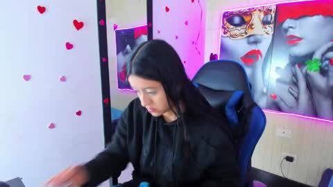 Z O E online show from 04/22/26, 09:05