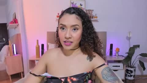 Zoe Gruber online show from 01/17/26, 01:21