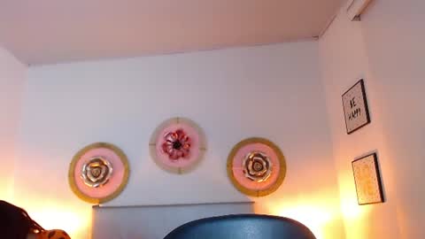 zoe_hecate online show from 07/03/26, 10:43
