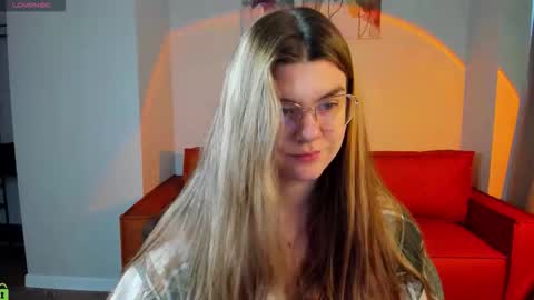 Zoe online show from 03/07/26, 02:08