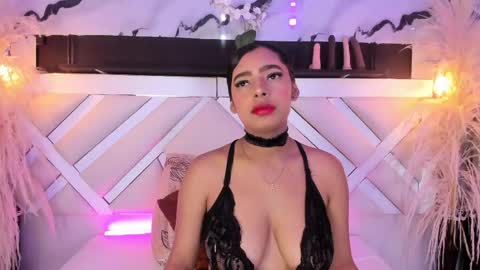 Zoey  online show from 05/05/26, 09:23