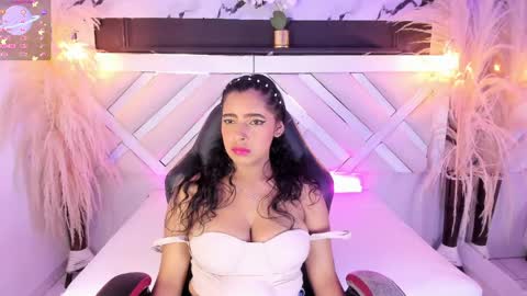 Zoey  online show from 05/11/26, 09:45