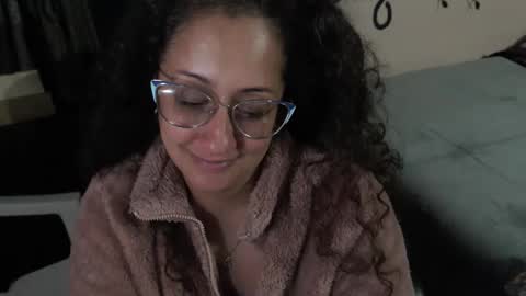 Zoe Koller online show from 04/22/26, 03:31