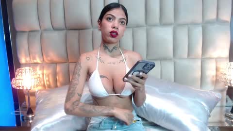 CAMILA online show from 01/04/25, 08:48