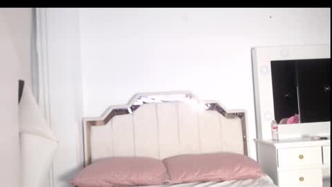 CAMILA online show from 09/11/25, 12:22