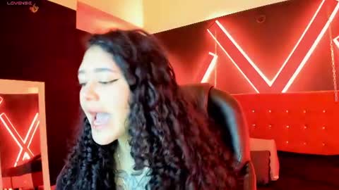 zoe  online show from 08/02/26, 04:00