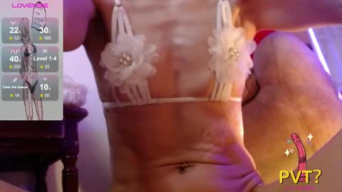 Snapshot of zoe_life30 chatting on 02/04/25, 08:13 Zoe online show from 02/04/25, 08:13