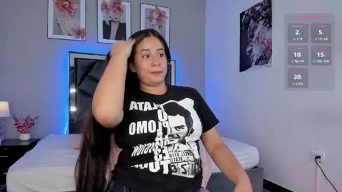 zoe_longhair online show from 04/04/26, 05:54