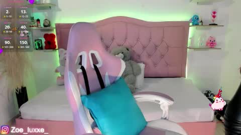 Zoe online show from 03/26/26, 09:09