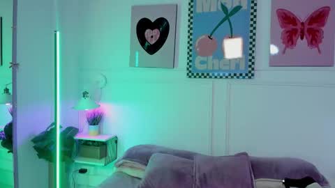 Zoe Lynch online show from 03/17/26, 11:24