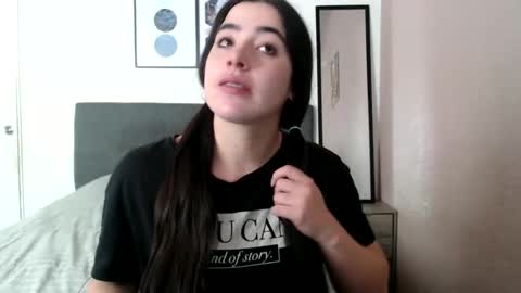 Zoe online show from 03/12/25, 05:49