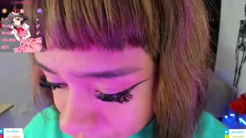 zoe_sullivan_ online show from 10/25/25, 09:17