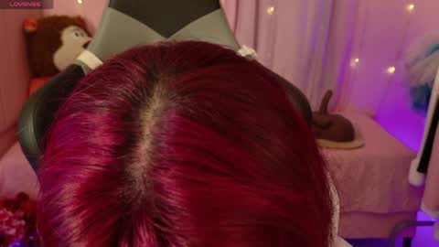 zoe_sullivan_ online show from 04/09/26, 09:26