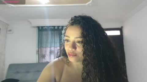 zoe tai online show from 04/25/26, 07:33